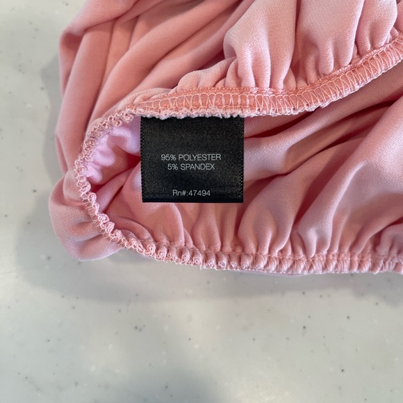 Norma Kamali Bubble Gum Tara Top - Picture 12 of 14